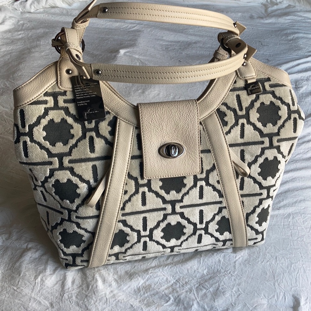 Petunia Hudson Hobo- Fresco Handbag